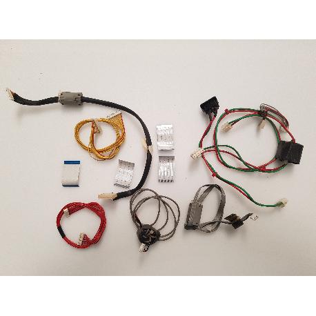 SET DE CABLE + ENTRADA DE CORRIENTE PARA TV TOSHIBA NR30WL46G - RECUPERADOS