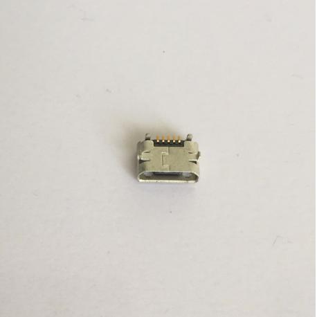 Conector de Carga Micro USB...