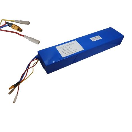 BATERIA PARA PATINETE, BICICLETA ELÉCTRICA 48V 15.6AH - REACONDICIONADA